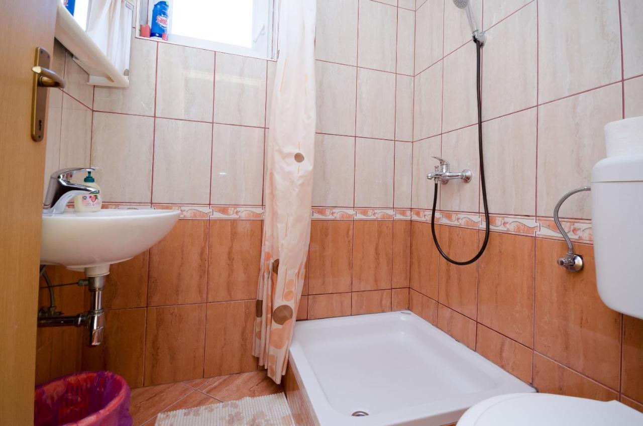Pela Apartment *