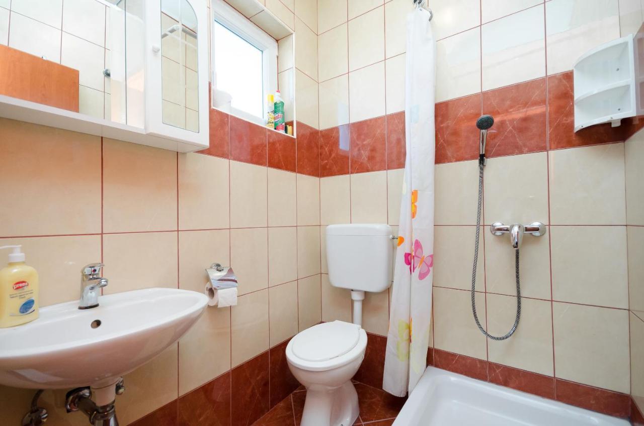 Apartment Pela Lopar